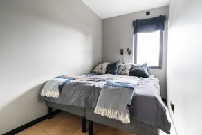 Stunning 3BR Apt with lovely views - Image 2
