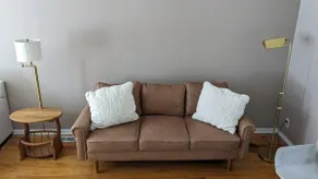Pleasant home in Pleasant Hill - Image 2