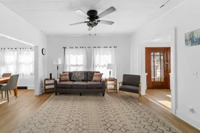 Trendy West Des Moines Bungalow - Image 4