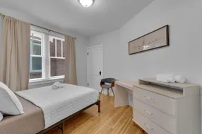 Quiet Historic 1BR in Benton Park | Extended Stay - Image 2