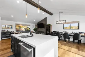 Resort-Like Amenities & Minutes to Downtown Paso - Image 5