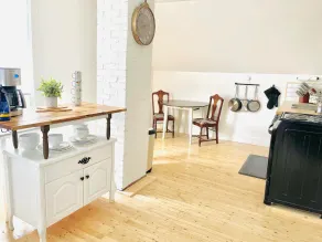 Fin's Studio Suite Apartment, Alma, Fundy Park - Image 5