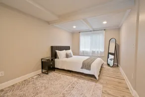 1 Bedroom on Smith St Providence - Image 2