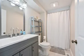 1 Bedroom on Smith St Providence - Image 4