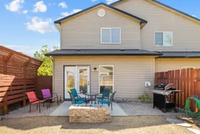 Central Location-Stocked Kitchen- BBQ - Image 5