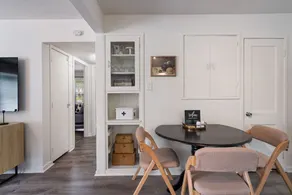 Charming Home in Westmont, Close to Chicago! - Image 5