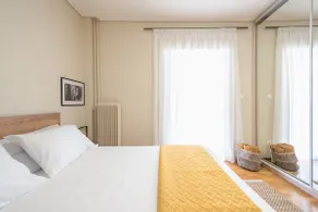 Wonderful apartment in Ilion bordering Petroupoli - Image 3