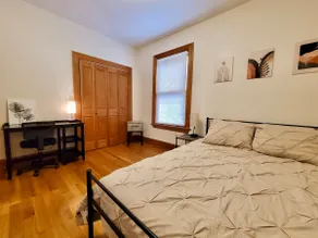Cozy, Spacious Home in the Heart of Cambridge - Image 5