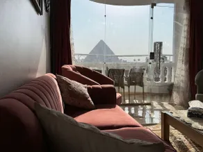 Luxurious Family Apartment Sleeps 7 n the Pyramids - Image 3