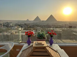 Luxurious Family Apartment Sleeps 7 n the Pyramids - Image 2