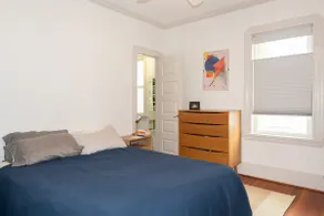 Cozy first-floor 1-bedroom condo with parking - Image 2