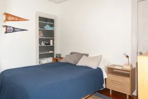 Cozy first-floor 1-bedroom condo with parking - Image 3