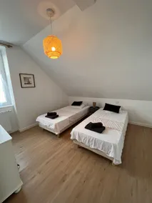 Beautiful renovated house, 3 minutes from Dinan, enclosed garden - Image 5