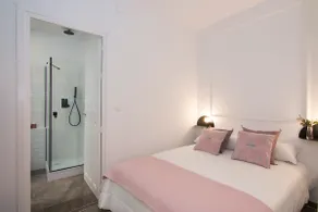 Luxury Gran Via Apartments - Image 3