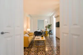 Luxury Gran Via Apartments - Image 5