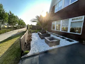 Detached modern villa on the water! - Image 2