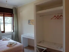 2-bedroom apartment with balcony - Image 5