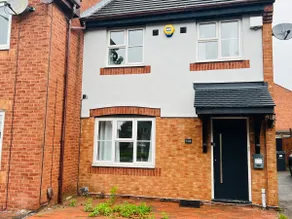 Tyburn Home, Birmingham with FREE Parking - Image 2