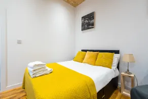 City Centre Vintage Chic Studio - Image 4