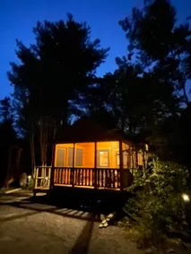 Deluxe Cabin C at Wild Acadia - Image 3