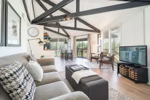 Unique Octagon Home near Hot Springs - Image 2