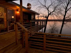 Echo Point | Historic Lakeside Cabin - Image 2