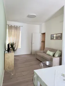 Appartamento a Castelnuovo Del Garda - Image 2