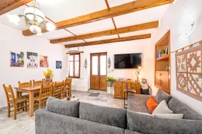 Yiayia's Place in Chania - Image 5