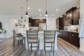 Charming home w/EV Charger near COTA,Airport,Tesla - Image 4
