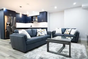 Comfy Cozy Nest in Ancaster with private entrance - Image 2