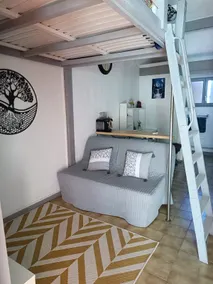 Furnished room - Image 2