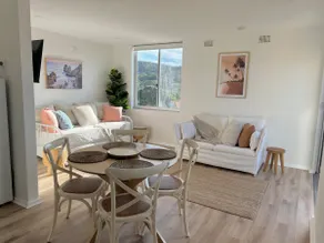 Top Floor Beach Unit N/East Facing, Private/Breezy - Image 4