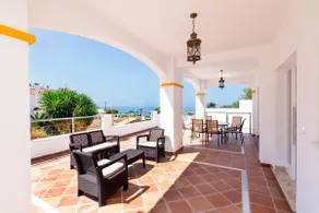 Exlusivo Chalet Benagalbón - Image 3