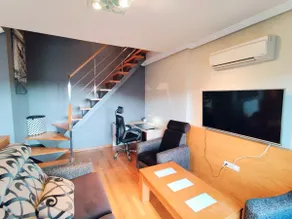 Modern duplex in downtown Cambados - Image 2