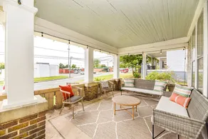 McCauley House D | Private, Quaint *Chefs Kiss* - Image 3