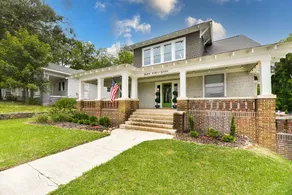 McCauley House D | Private, Quaint *Chefs Kiss* - Image 2