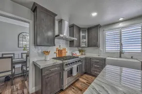 6 Bedroom Coastal Oasis - Image 4