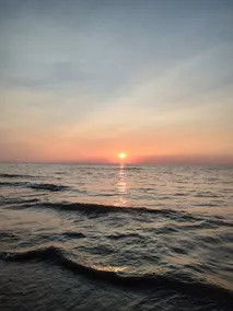 Cottage 15 with Spectacular Lake Erie View! - Image 2