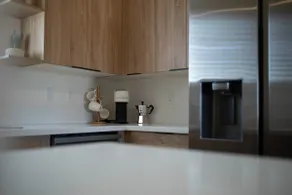 Cozy & Beautifully Designed Home in Prime Location - Image 5