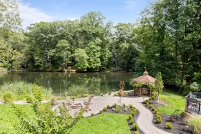 Upper Saddle River Resort w Pool, Hot Tub & Lake - Image 5