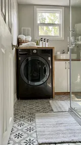 Cozy Blue Hideaway - Image 4