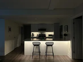 Charming 2BDR haven in Thornhill - Image 3