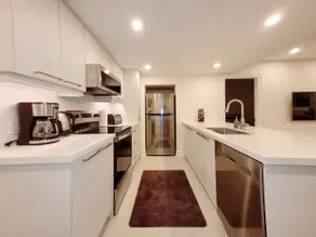 Charming 2BDR haven in Thornhill - Image 5