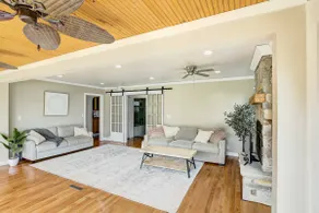 Relaxing Lake Winnebago Waterfront Retreat - Image 3