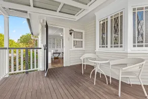 Nans House! 2bed, 1bath, 1car ~ East Brisbane - Image 2