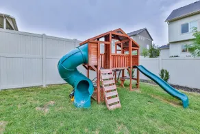 Cozy Pet Friendly Home 15 min From SLC - Image 2
