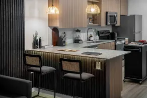 The Maximus 1BR - King Bed, Rooftop Pool, Gym - Image 4