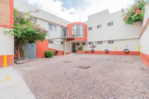 Nice apartment in the heart of Durango with a mini-split - Image 4