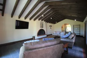La Hacienda Hays - Image 5