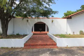 La Hacienda Hays - Image 2